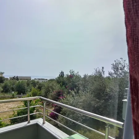 Olivio, Hotel Dhërmi