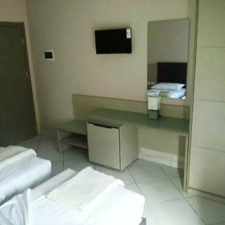 Olivio, Hotel Dhërmi